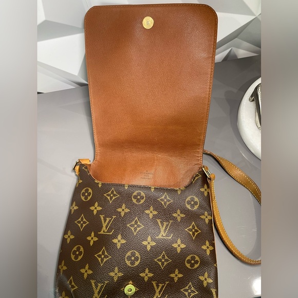 🌟Authentic🌟 Louis Vuitton Monogram Mussette Salsa Shoulder Bag in VGC - Picture 12 of 15